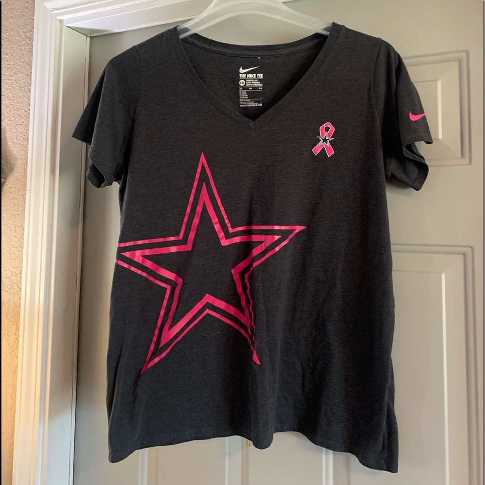 Dallas Cowboys Nike Womens BCA V-Neck Tee.